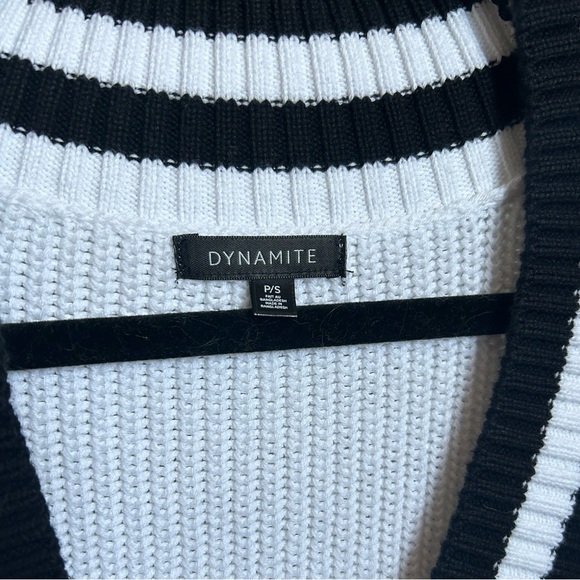 Knitted Sweater Vest - Picture 3 of 3